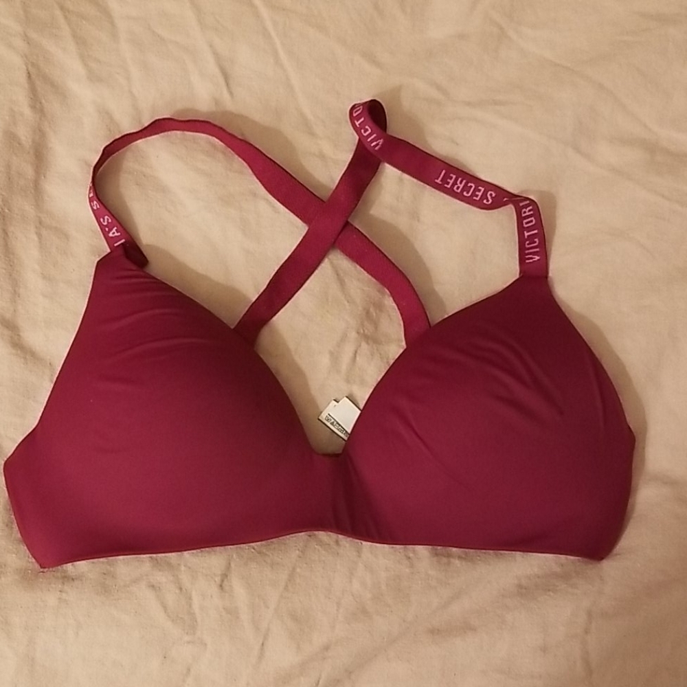 Victoria's secret t-shirt bra